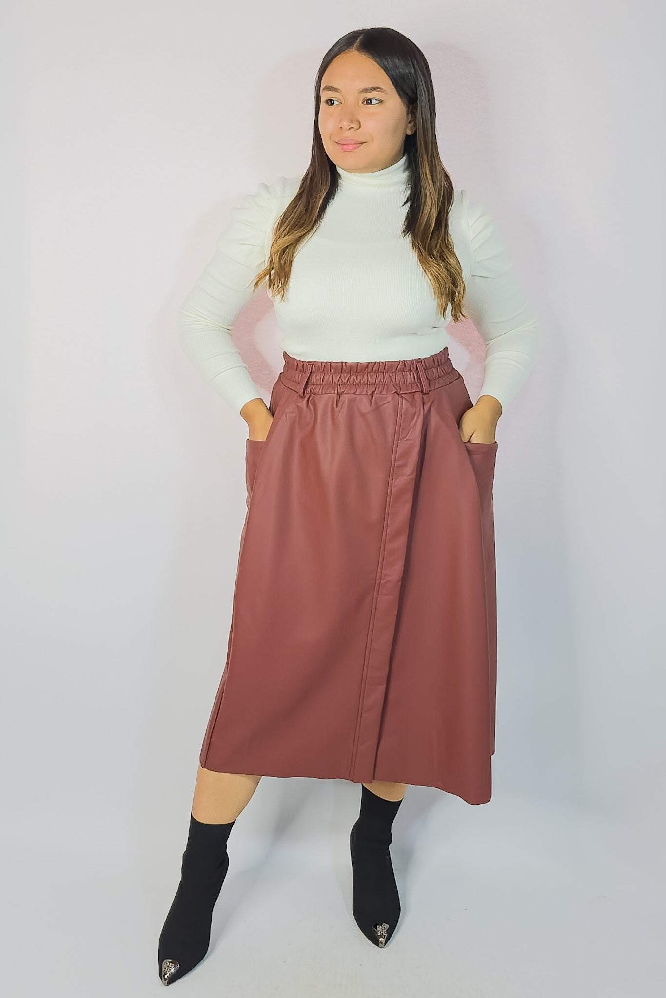 Falda Ecocuero Emma Burdeo