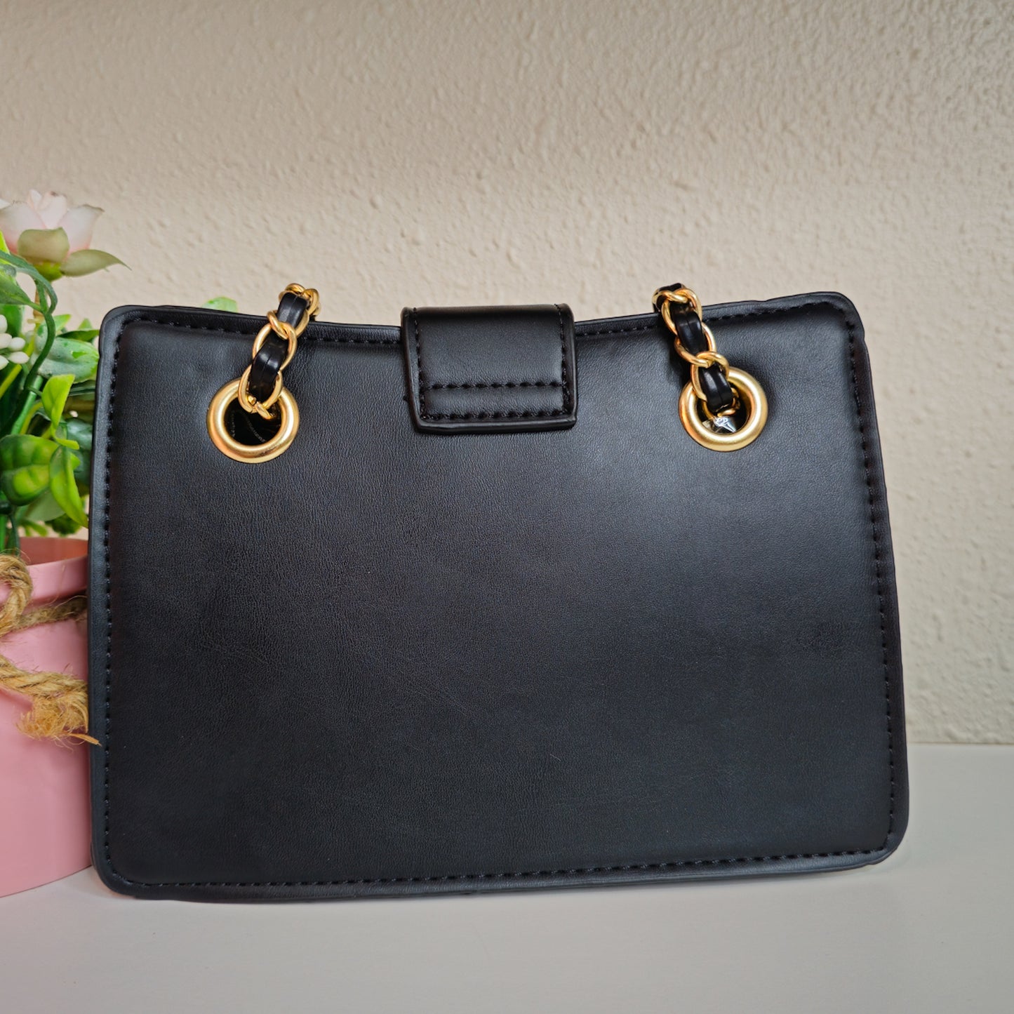 Cartera Negra Strawberry
