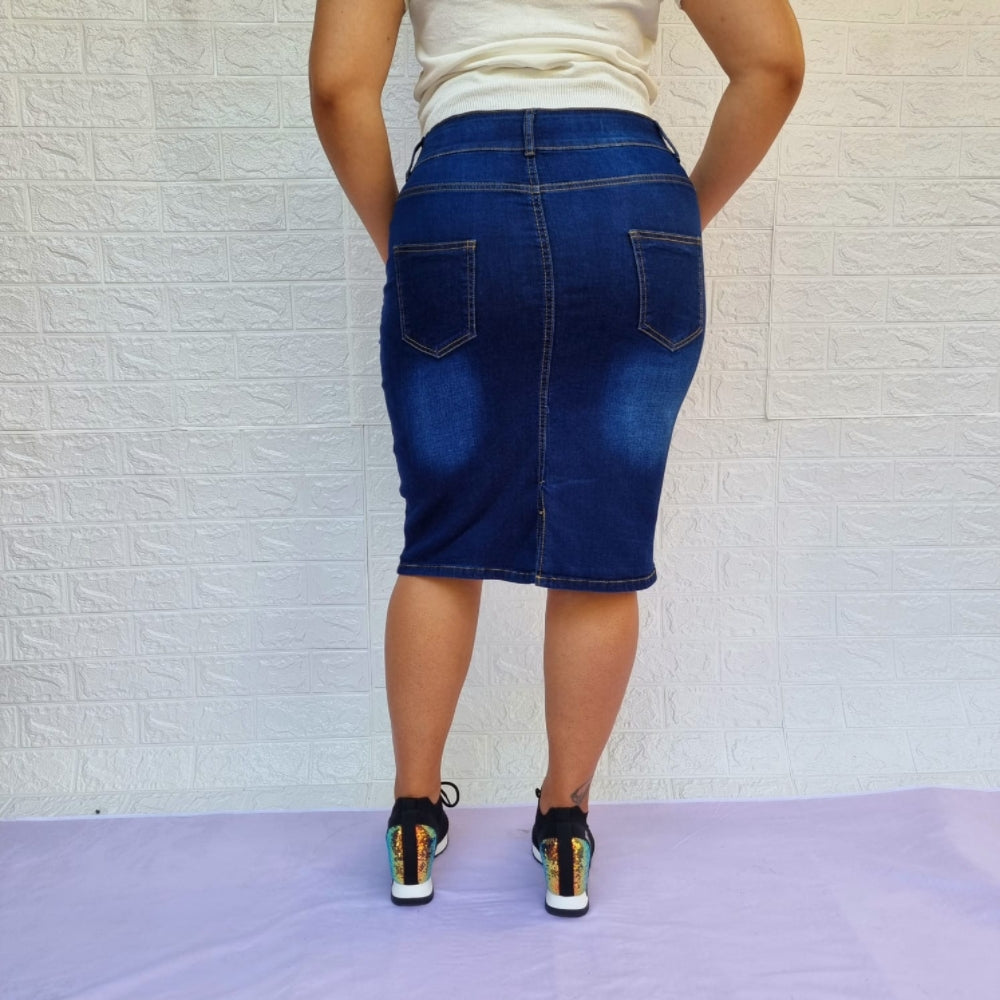 Falda de Mezclilla Parche y Pluma