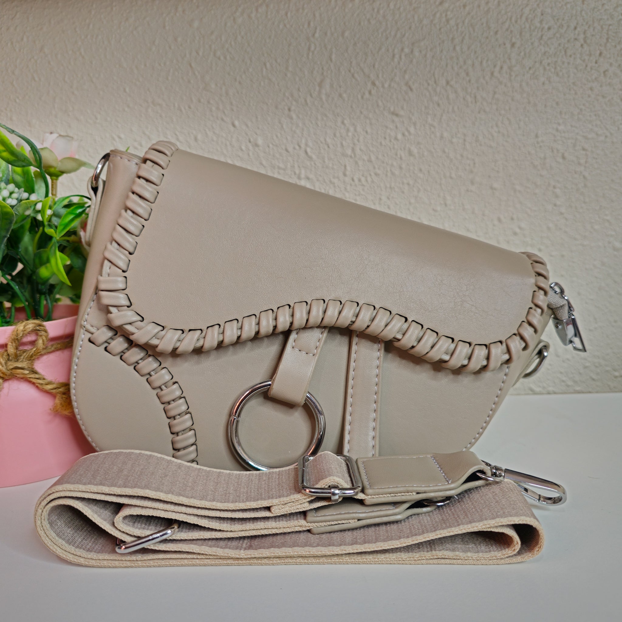 Cartera Beige