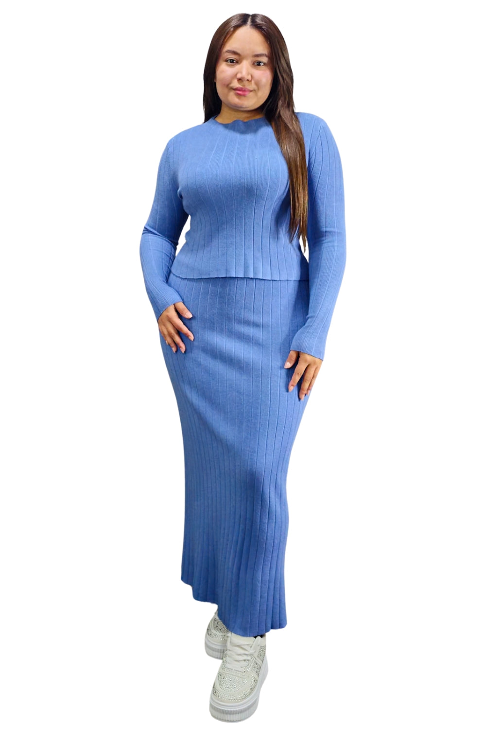 Conjunto de Lanilla Chaleco y Maxi Falda Kiva