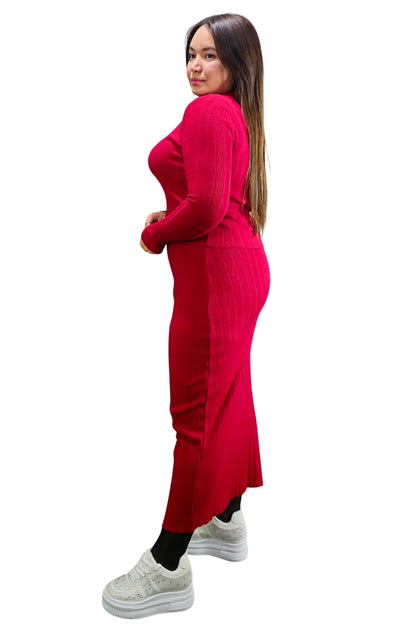 Conjunto de Lanilla Chaleco y Maxi Falda Kiva