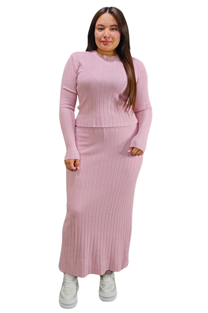 Conjunto de Lanilla Chaleco y Maxi Falda Kiva