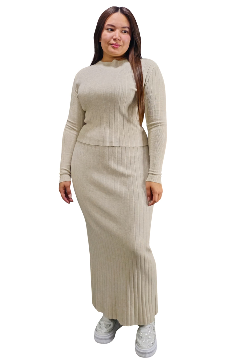 Conjunto de Lanilla Chaleco y Maxi Falda Kiva